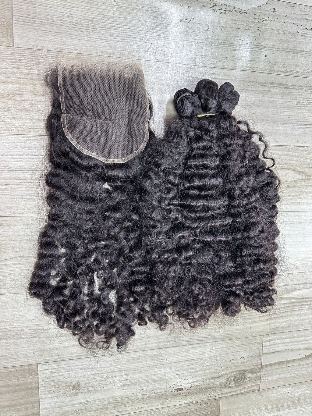 Tight Curly Bundle